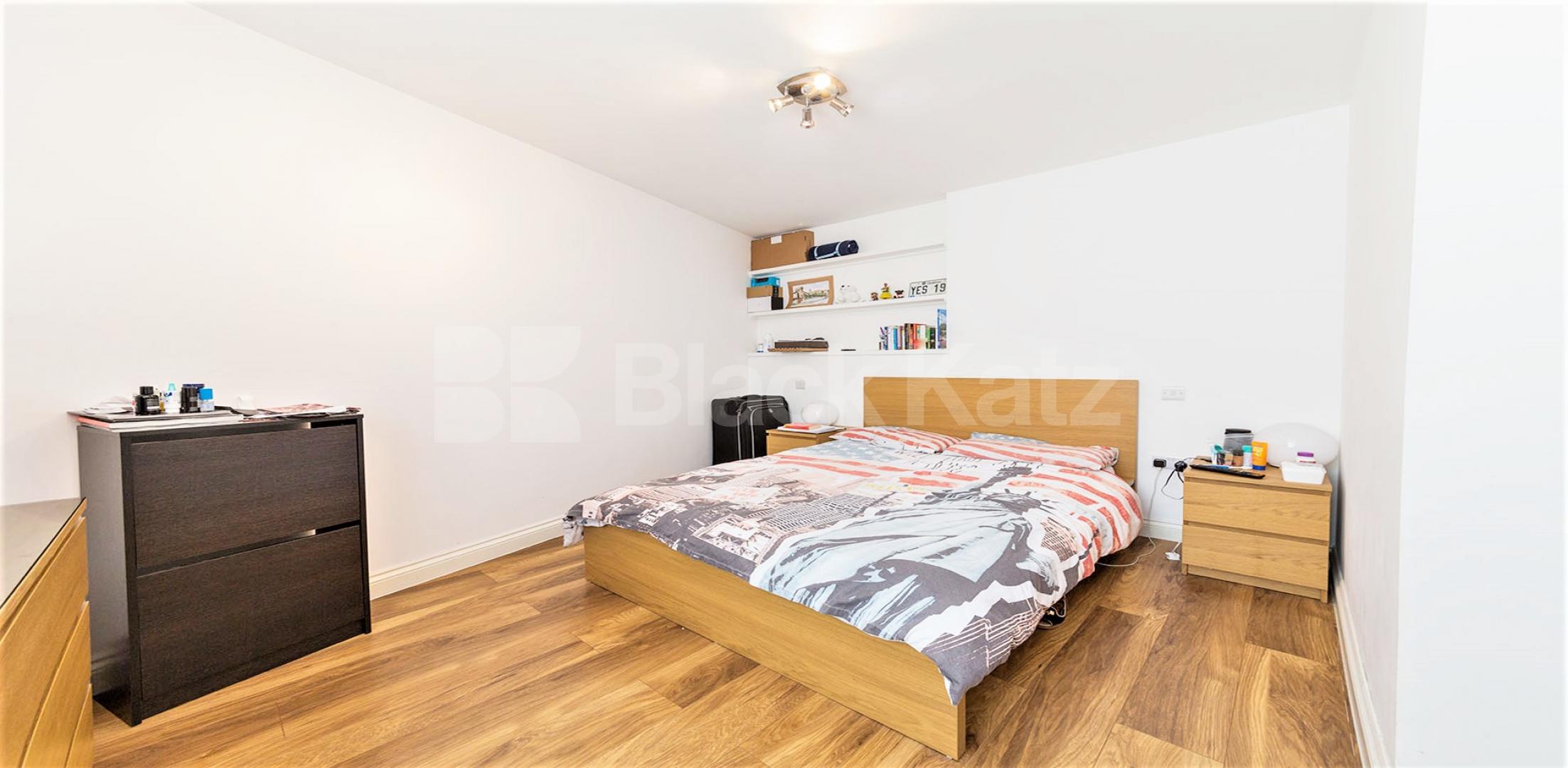 			RECENTLY REFURBISHED , 2 Bedroom, 1 bath, 1 reception Flat			 Richmond Way, Shepherds Bush/Brook Green